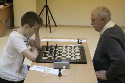 Арсений Балашов (слева)